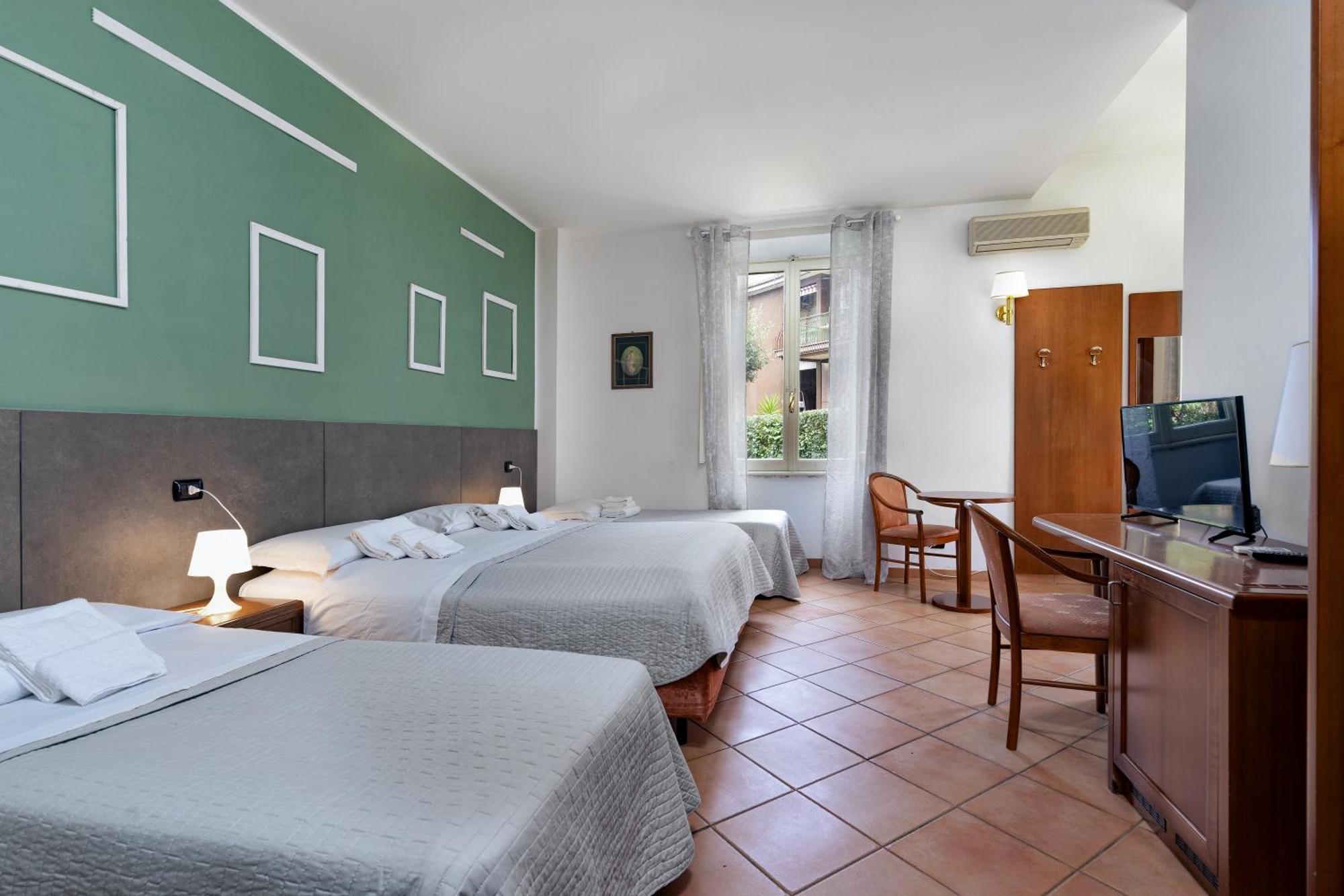 Comfort Rooms Villa Gaia Tor Vergata Ρώμη Εξωτερικό φωτογραφία