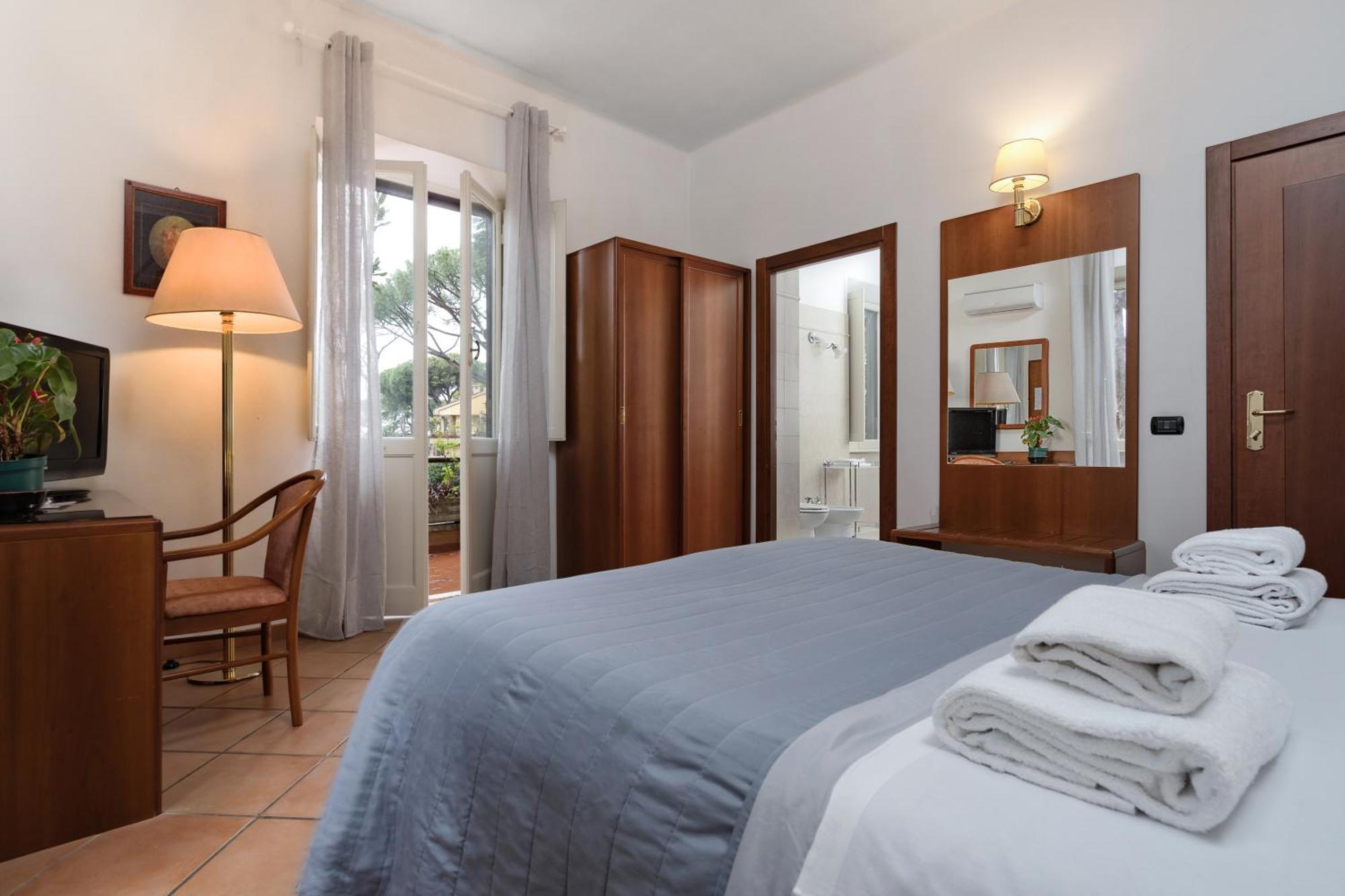 Comfort Rooms Villa Gaia Tor Vergata Ρώμη Εξωτερικό φωτογραφία