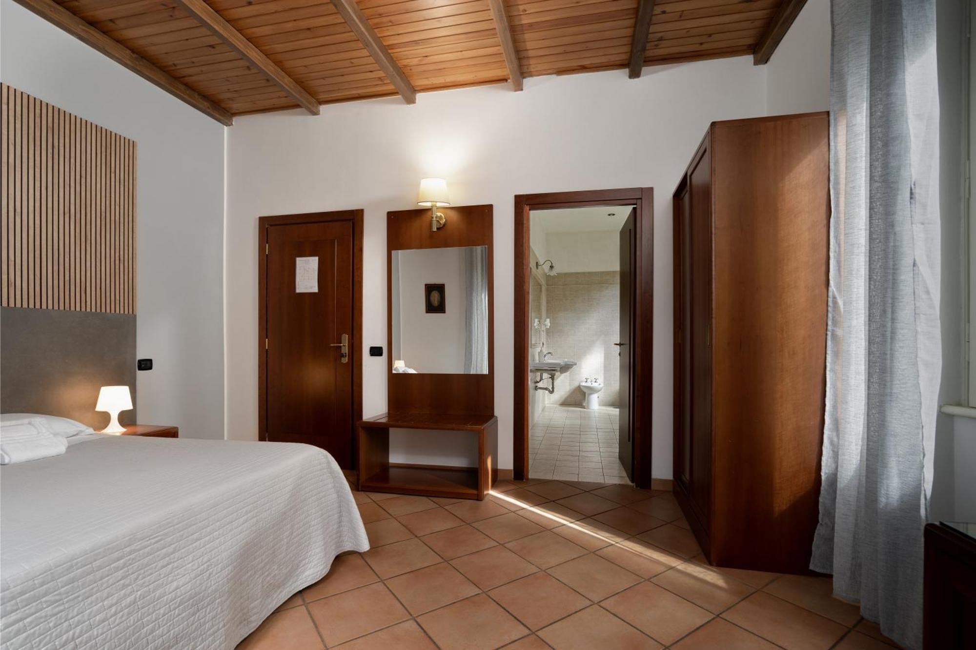 Comfort Rooms Villa Gaia Tor Vergata Ρώμη Εξωτερικό φωτογραφία